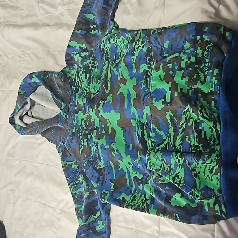 Under Armour Hoodie
